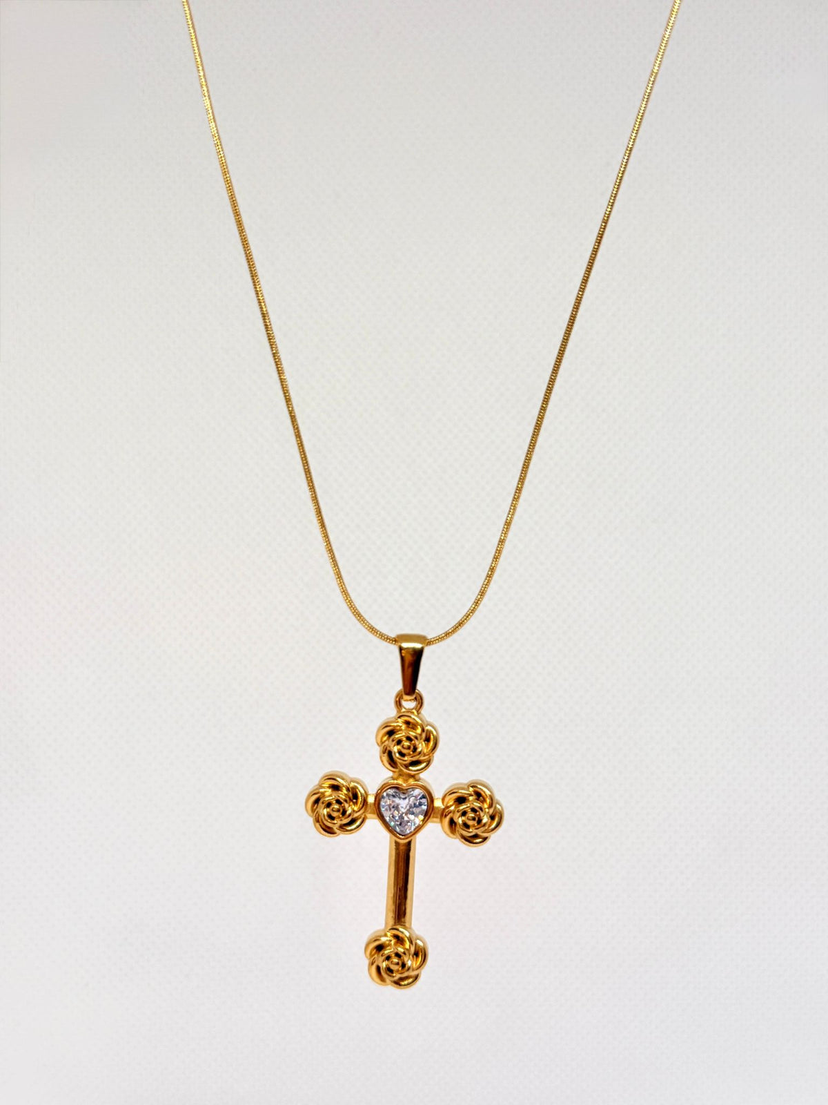 C926015. Collar Cruz Romantic