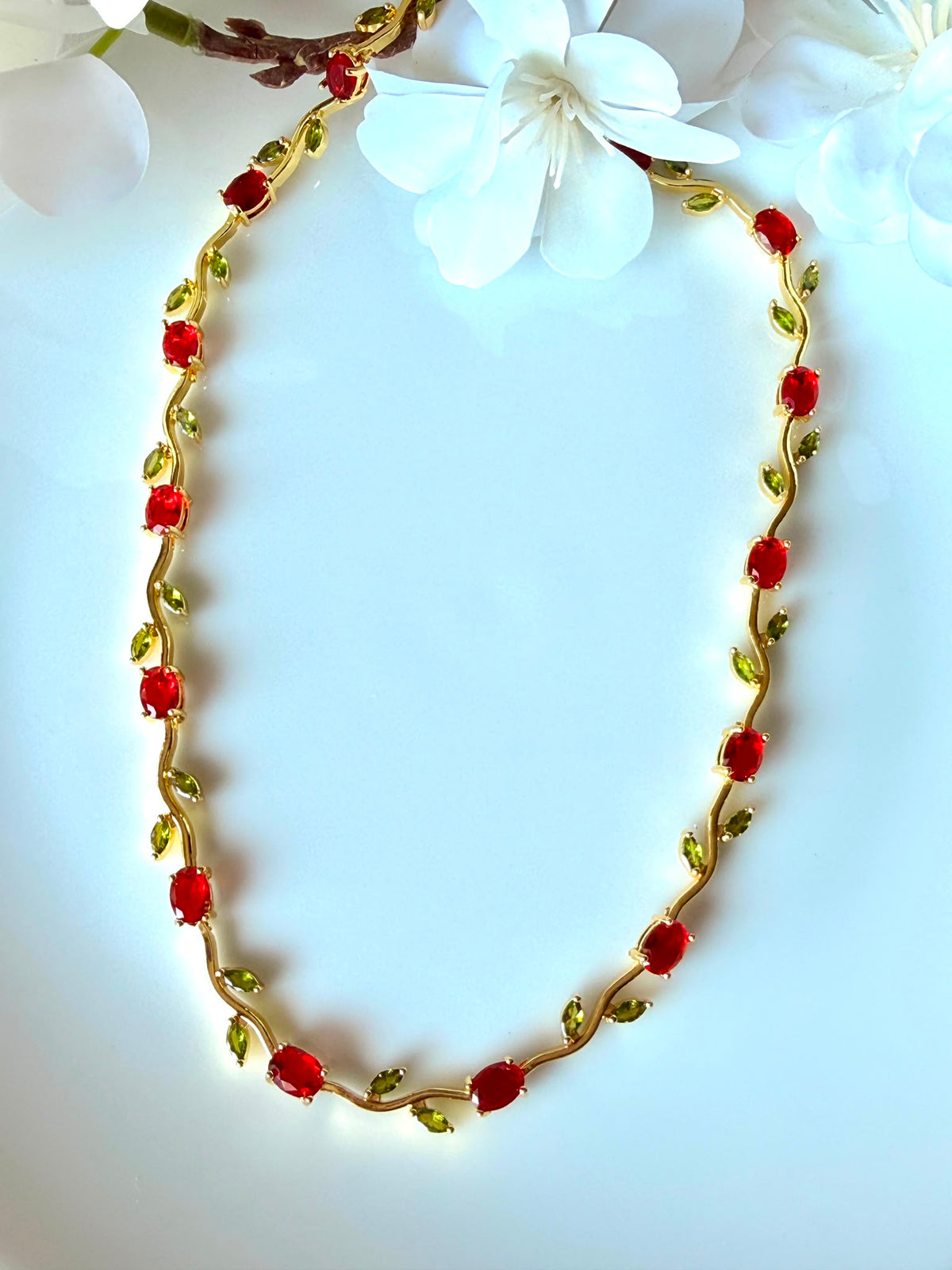 C926012. Collar Jardín de rosas