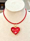 C926032. Corazón brillante | colgante con cordón imantado