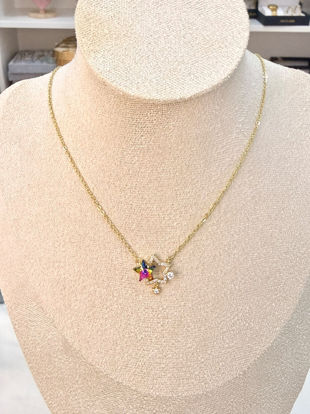 C926039. Collar Estrella Boreal