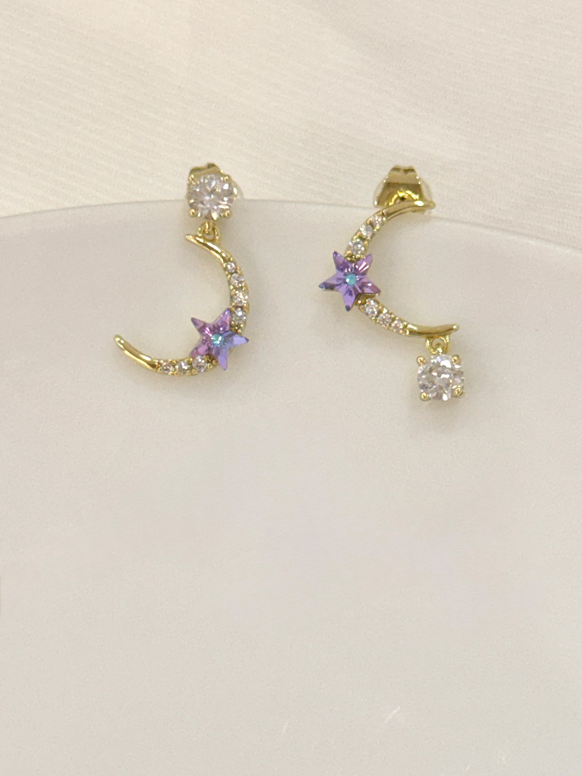 Z926033. Pendientes luna