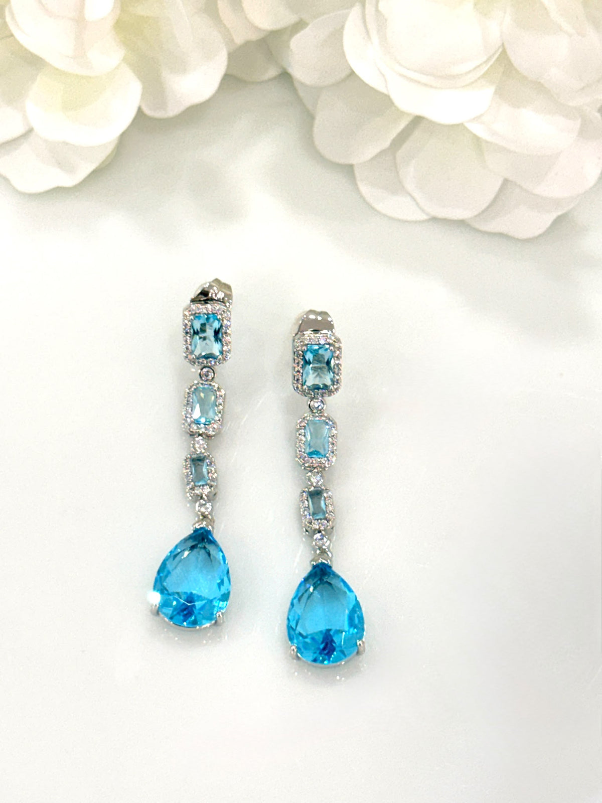 Z926058. Pendientes Lumière