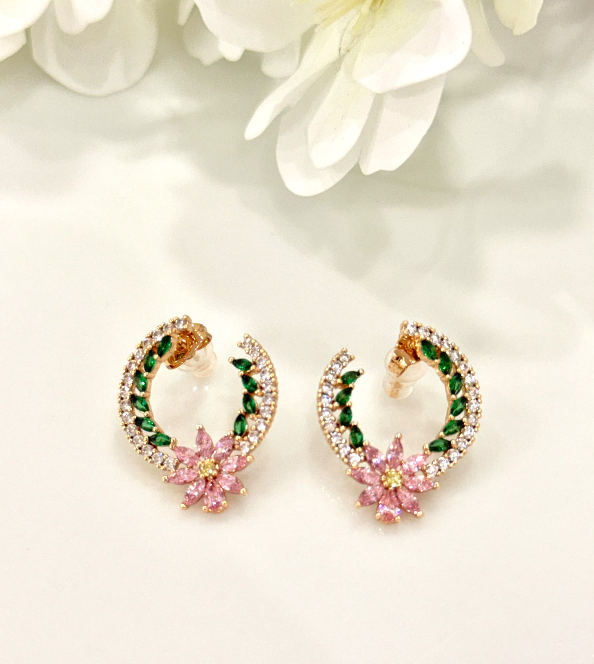 Z926057. Pendientes Bloom