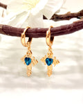 Z926056. Pendientes Cruz love.