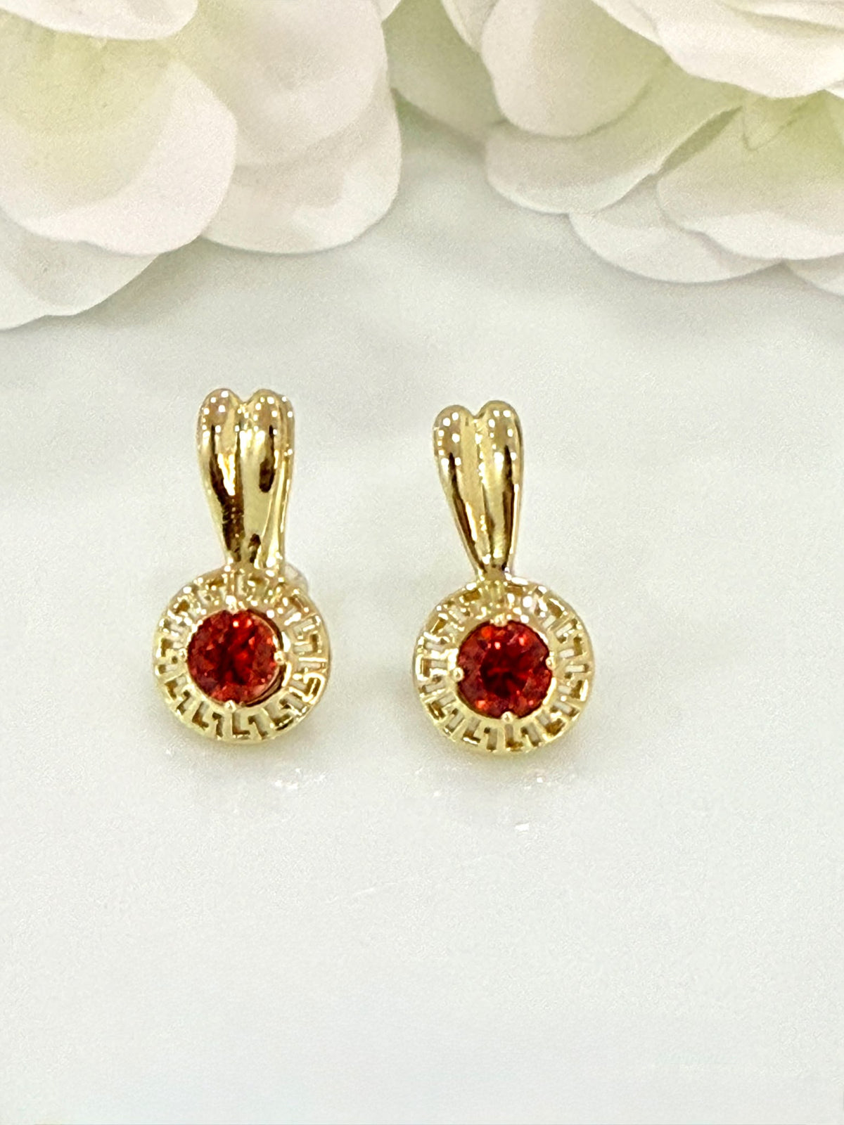 Z926045. Pendientes Aura