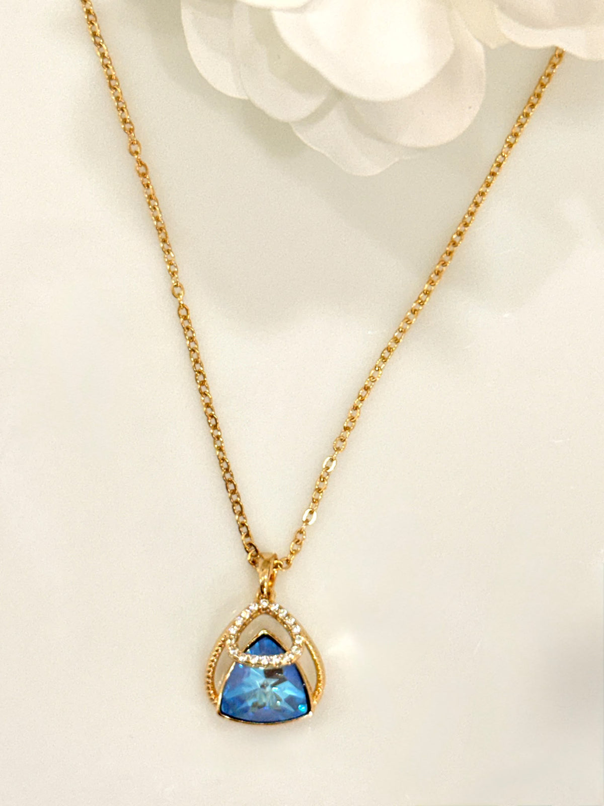 C926056. Collar Cielo