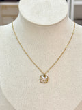 C926044. Collar Mariposa
