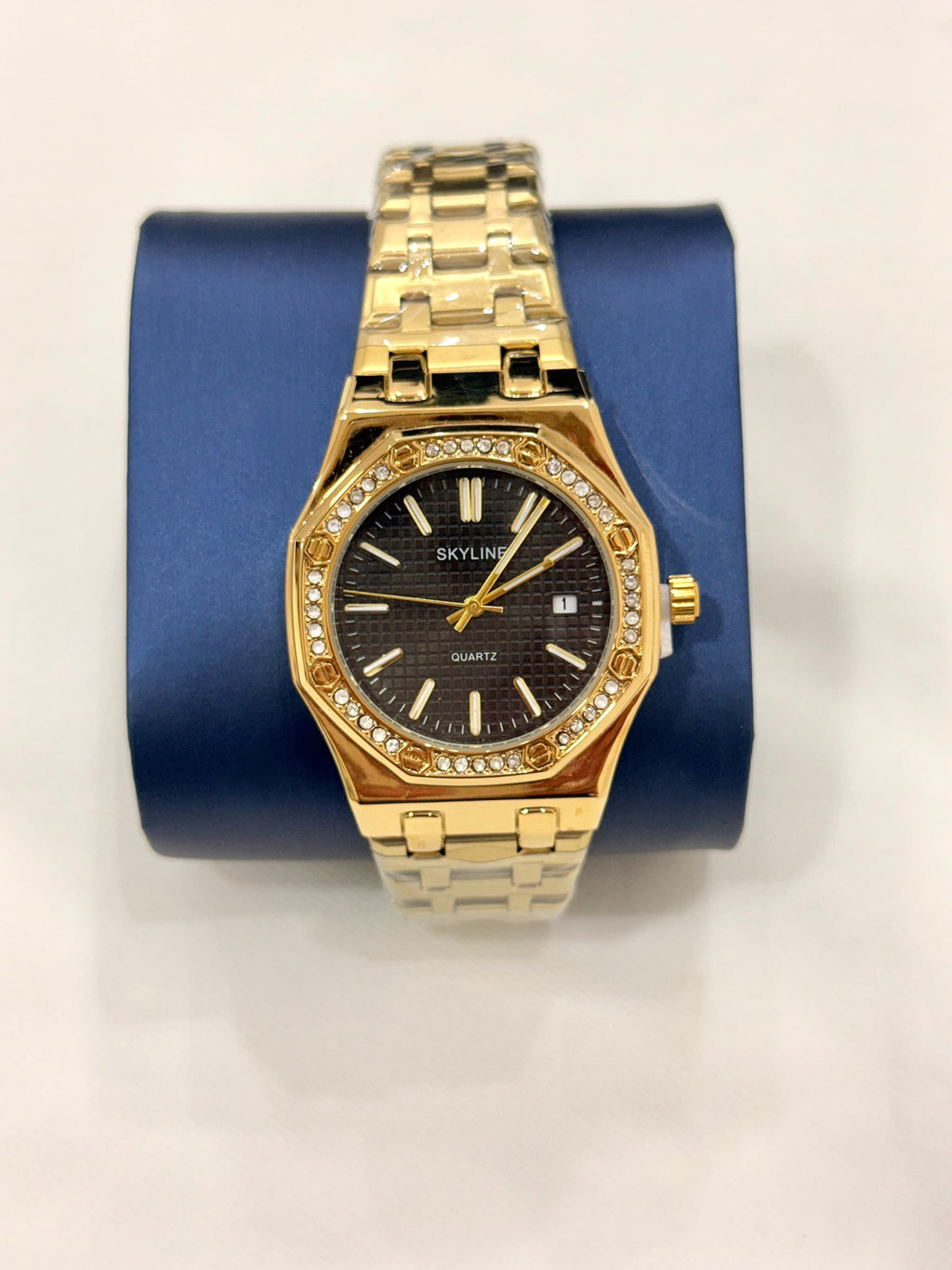 R1026022. Set de Reloj Skyline Octagonal Negro